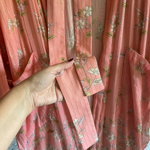 Spell Hendrix Robe - Picture 7 of 10